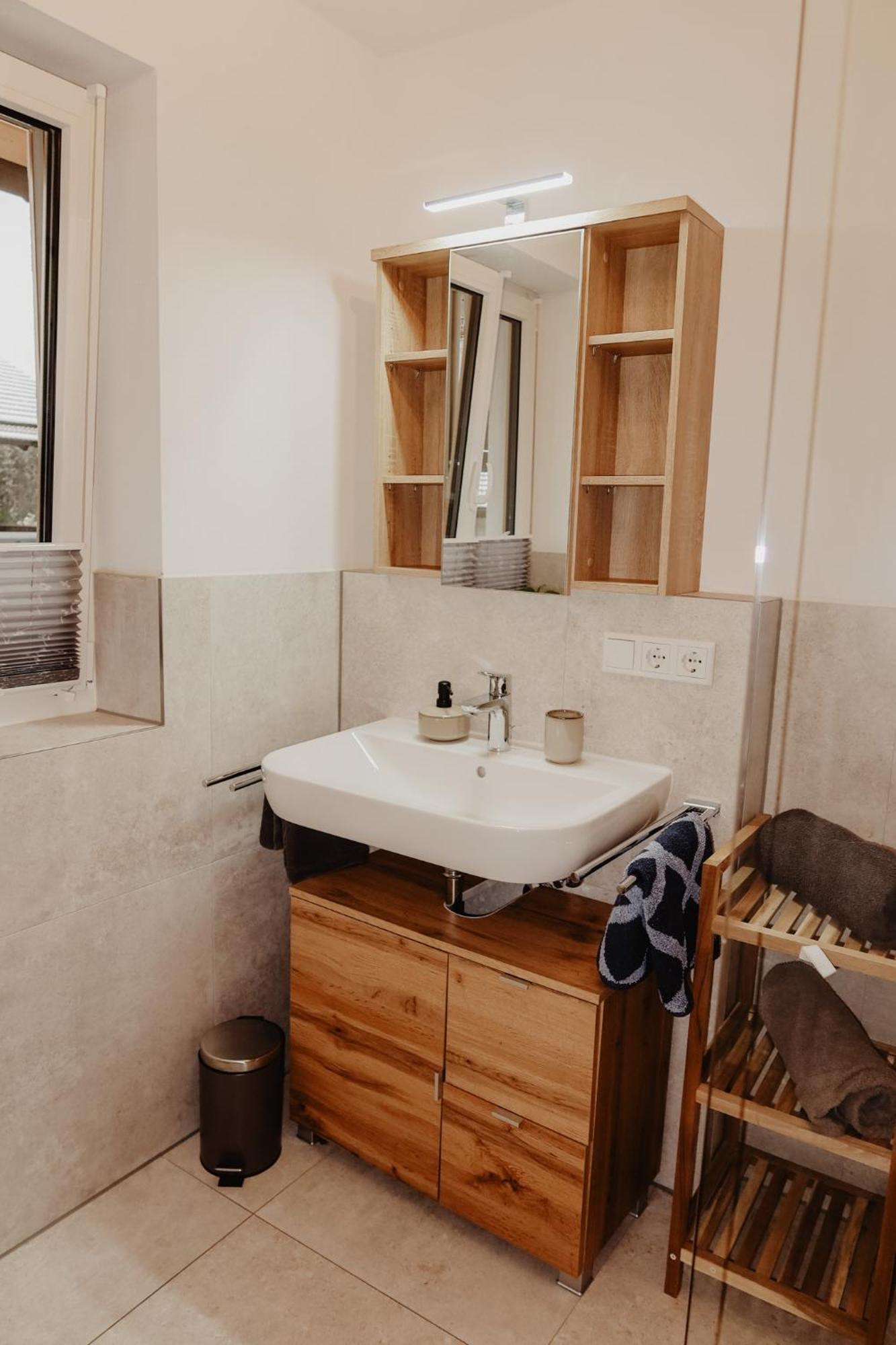 Ferienwohnung/Arbeiterwohnung Kampenwand Рордорф Екстер'єр фото
