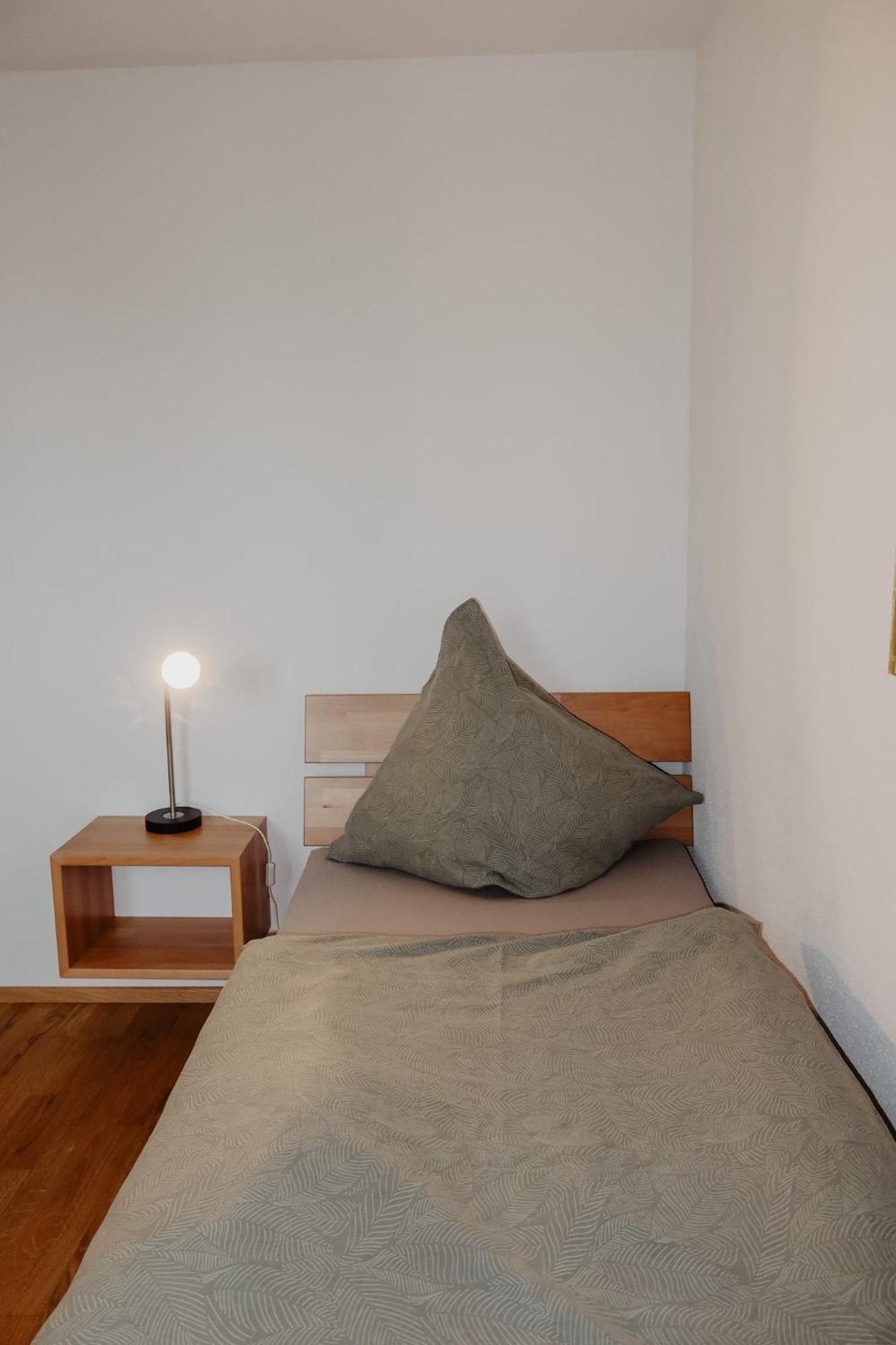 Ferienwohnung/Arbeiterwohnung Kampenwand Рордорф Екстер'єр фото