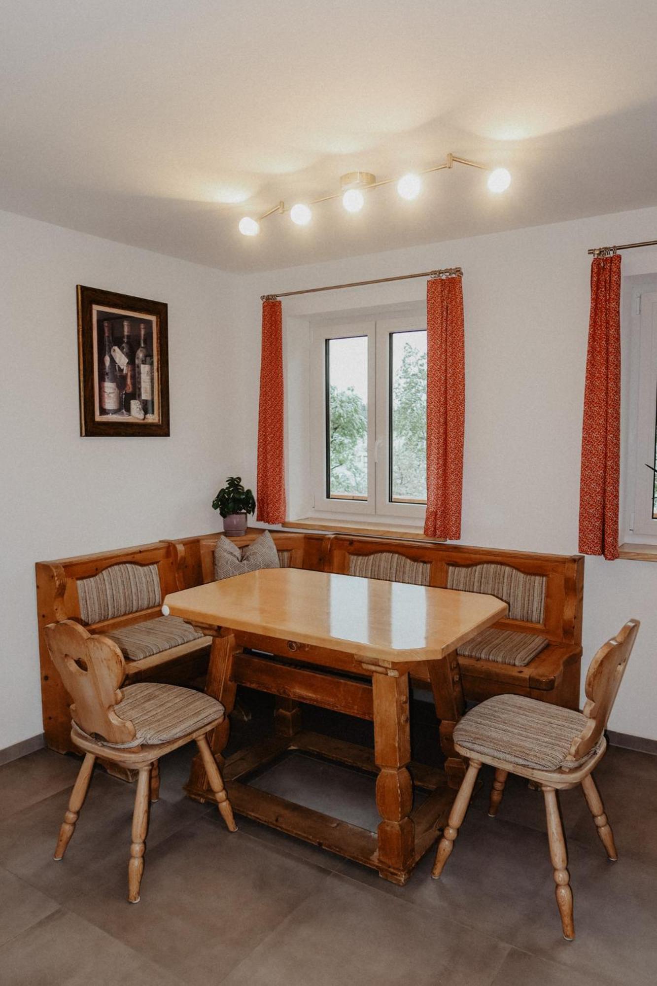Ferienwohnung/Arbeiterwohnung Kampenwand Рордорф Екстер'єр фото